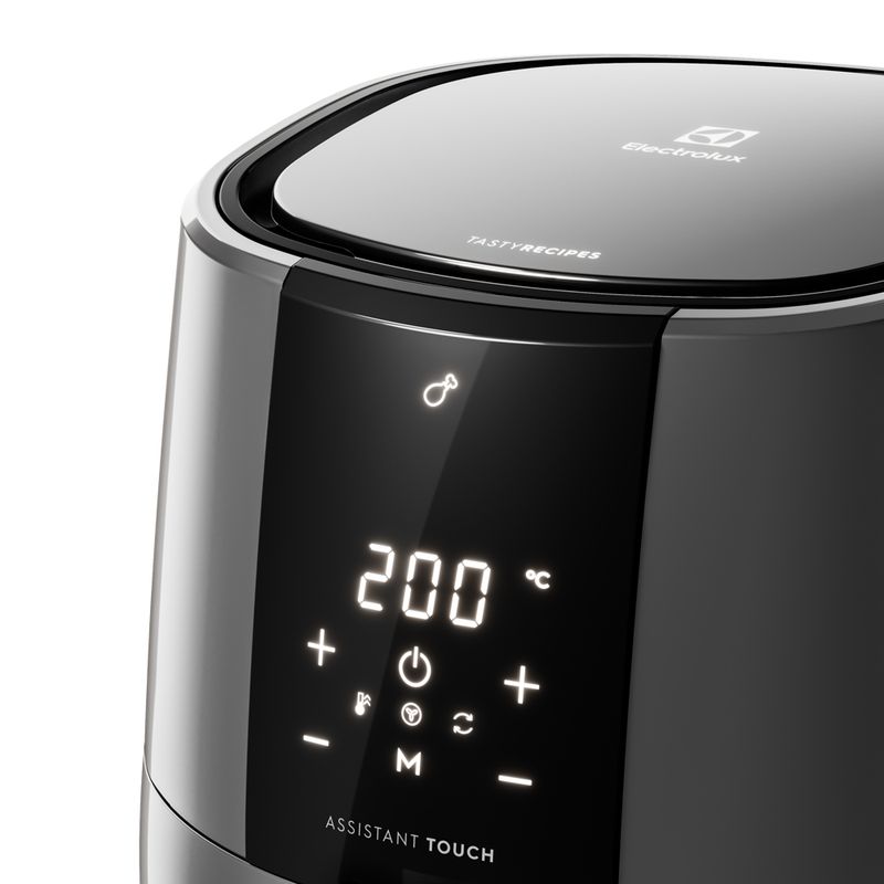 AirFryer_EAF20_ZoomFeature_Electrolux_spanish