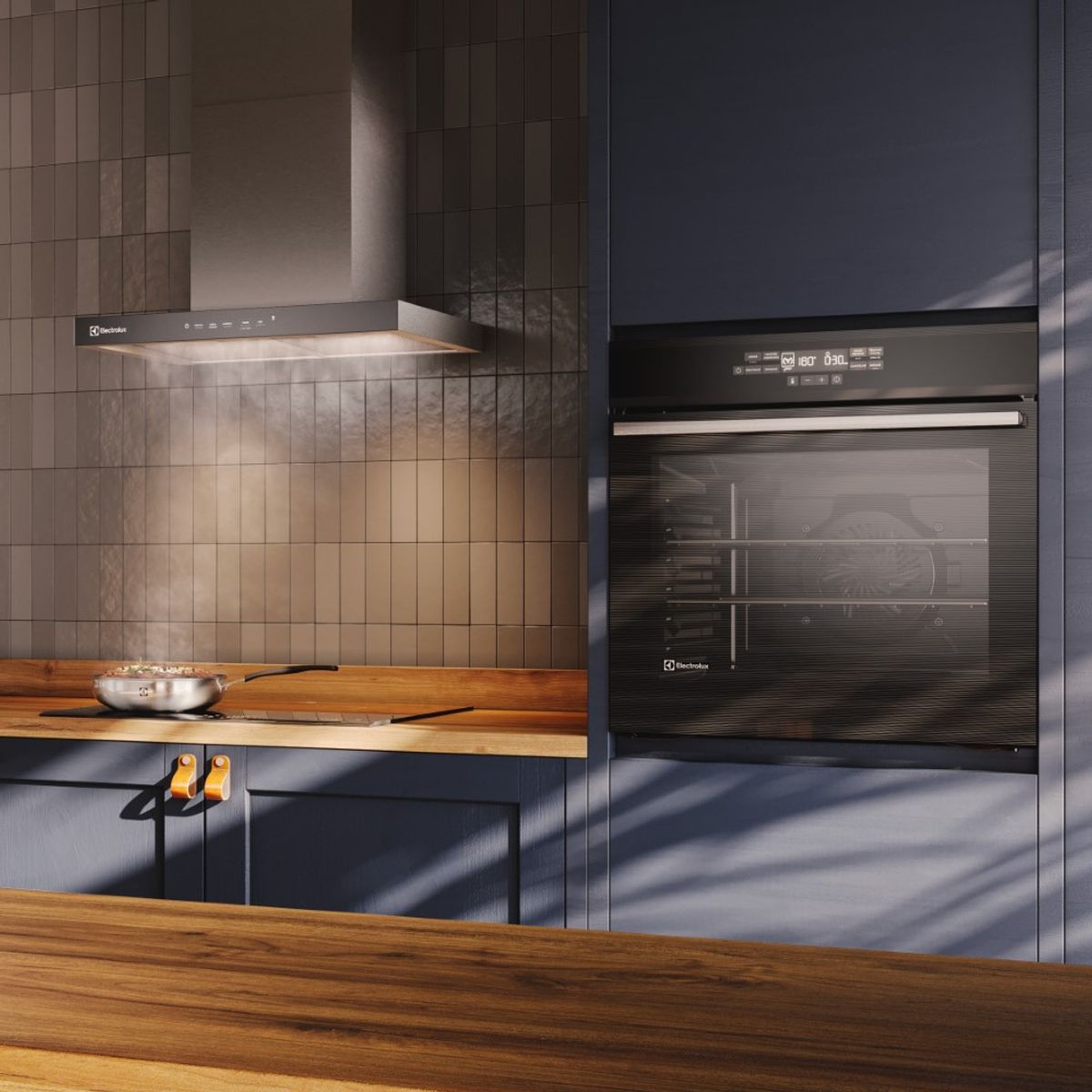 Hood_CE6TF_Environment_Square_Electrolux_Spanish-4500x4500