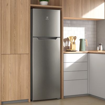 Refrigerator_ERT28F3Q4AS_Kitchen_Electrolux_1000x1000-1000x1000