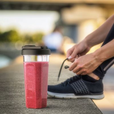 Sport_Blender_BSE20_PVP_Electrolux_1000x1000-1000x1000