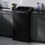 Washer_PremiumCareBlack21kg_LaundryCrop_Electrolux_Spanish