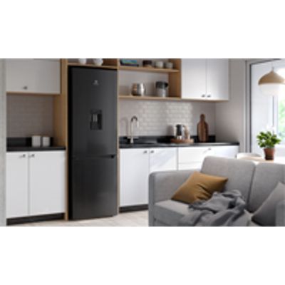 Refrigerator_ERBA29V6HVB_Kitchen_Electrolux_Spanish_200x200-200x118.raw.jpg