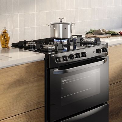 Cooker_FE5GPE_Environment_Square_Electrolux_Spanish_600x600-600x600.jpg