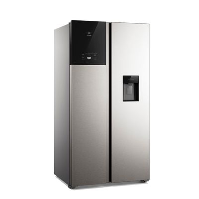 Refrigerator_ERSB62V6WXI_Perspective_Electrolux_Spanish-1000x1000.raw