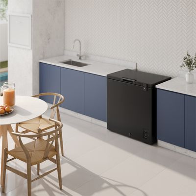 Freezer_EFH20S3Q5AB_Ambience_Electrolux_Spanish-1000x1000.raw