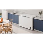 Freezer_EFH38S3Q5AW_Ambience_Wide_Electrolux_Spanish_Rev01-1000x563.raw