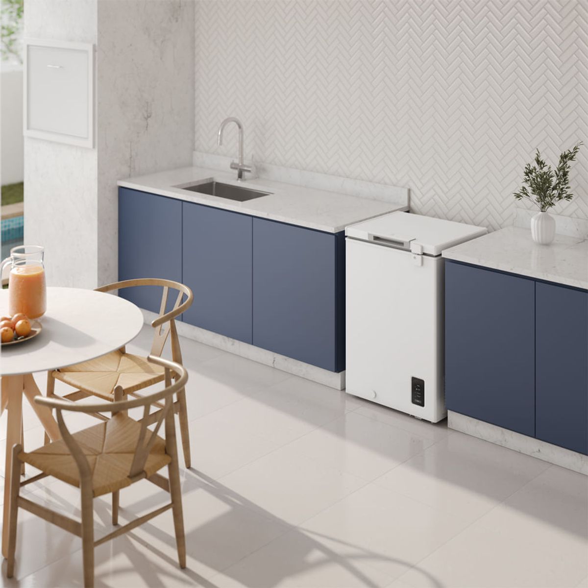 Freezer_EFH10S3Q5AW_Ambience_Electrolux_Spanish-1000x1000.raw