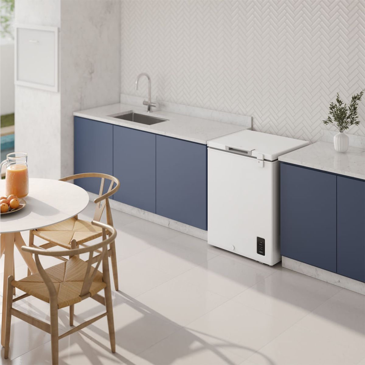 Freezer_EFH15S3Q5AW_Ambience_Electrolux_Spanish-1000x1000.raw
