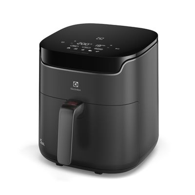 Airfryer_EAF45_Perspective_Electrolux_Spanish-1000x1000.raw