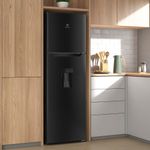 Refrigerator_ERT28F3Q4BB_Kitchen_Electrolux_1000x1000-1000x1000